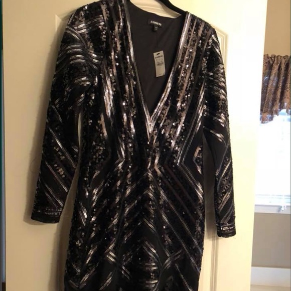 Express Dresses & Skirts - Express sequin dress